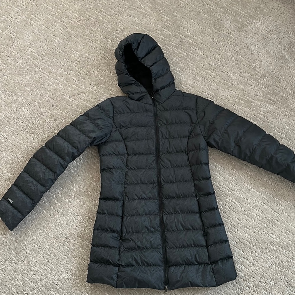 Eddie Bauer puff parka